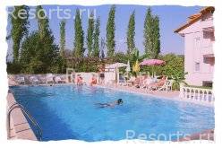 Patio Hotel 5